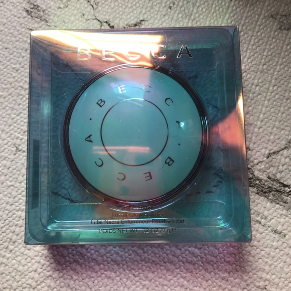 Becca Pearl Glow Luster Powder - Picture 3 of 5